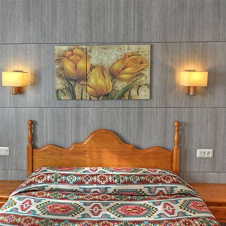 Apartamentos Petronilla Benasque Cameră foto