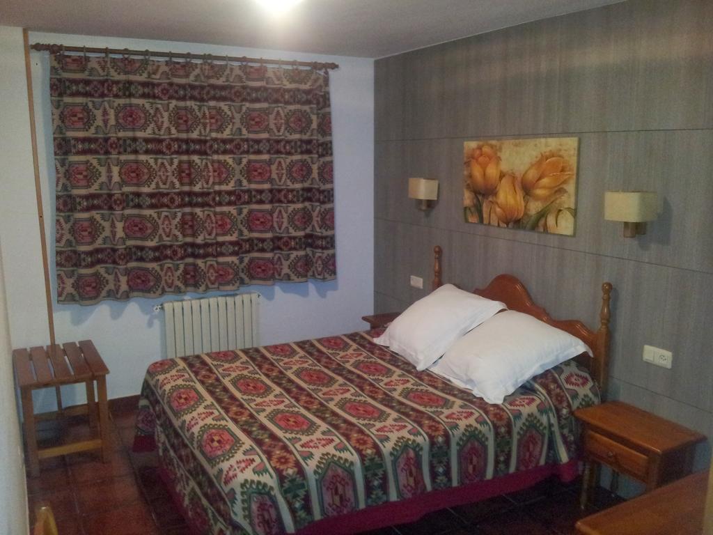 Apartamentos Petronilla Benasque Cameră foto